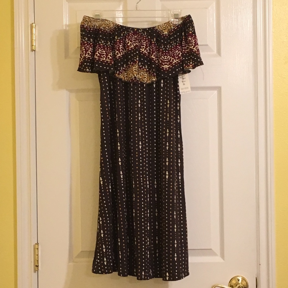 Style & Co. Cold Shoulder Casual Flowy Dress